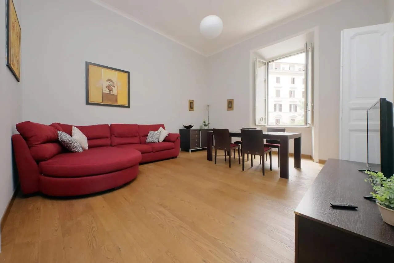 4Bnb - Spacious Belli Apartment ローマ